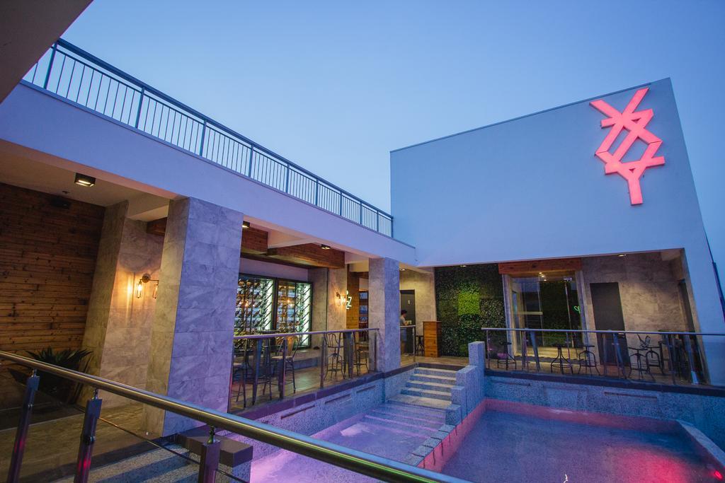 Hotel Xyz Tacloban Exterior foto
